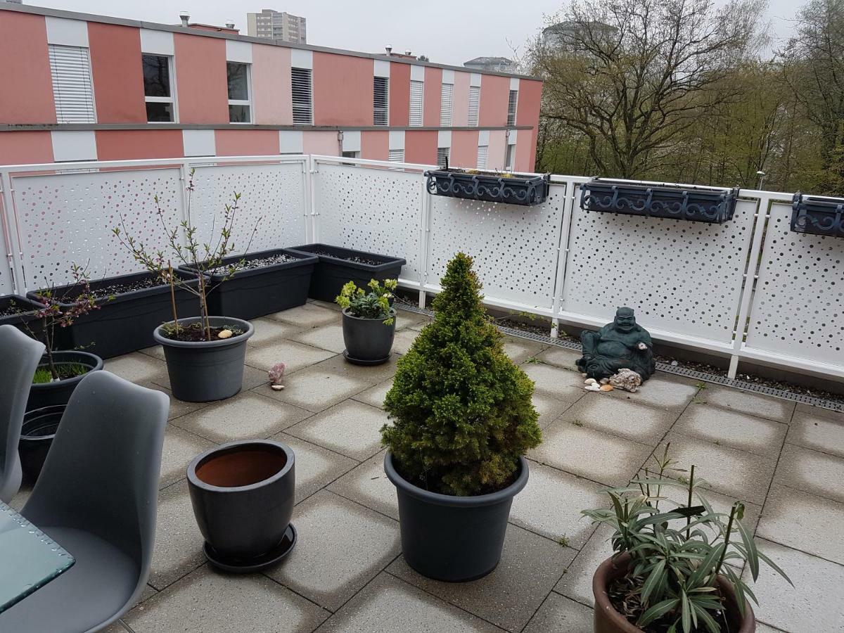 Zimmer in Penthouse-Wohnung Windisch Exterior foto